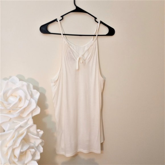 FOREVER 21 WHITE CAMI TOP - Picture 2 of 5